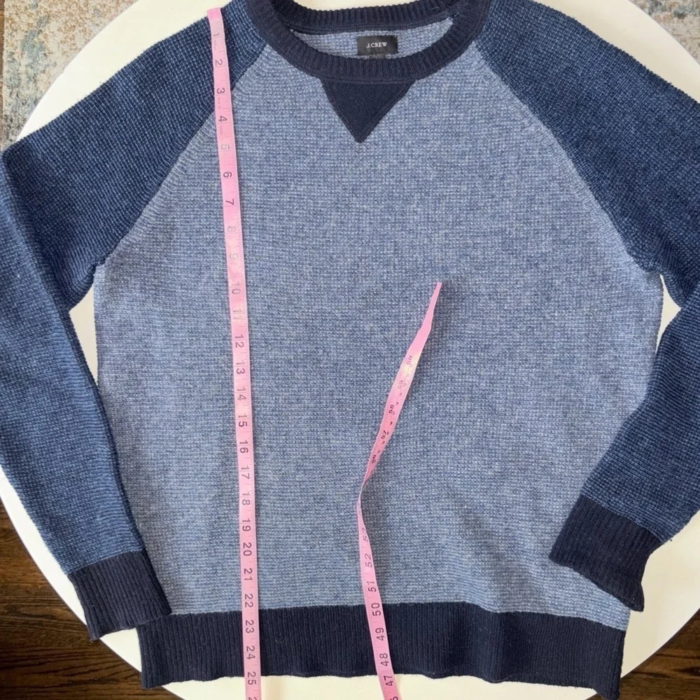 J. Crew Men’s Lambs Wool Crewneck Sweater Size Medium Blue